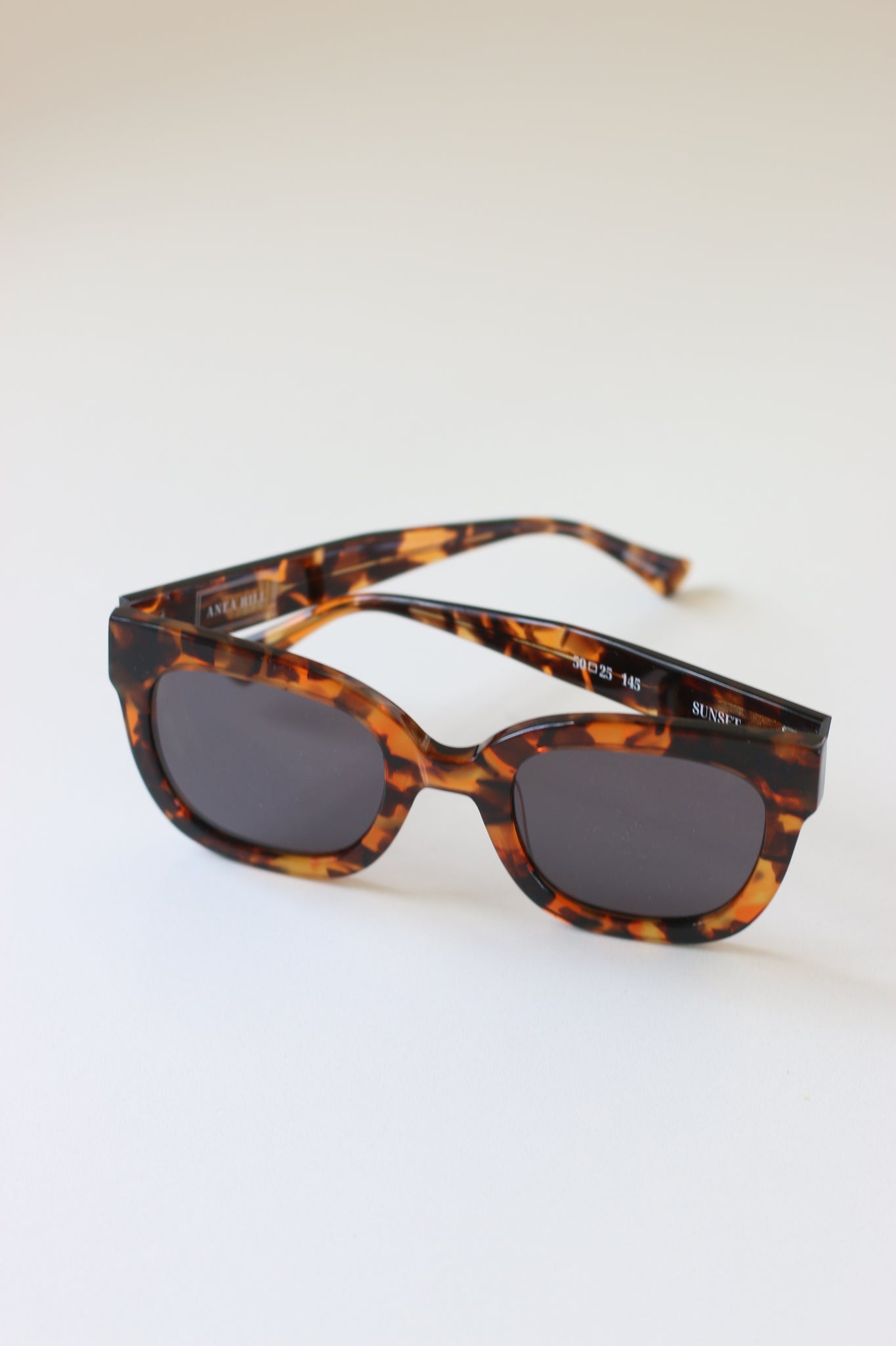 Anea Hill Sunset Sunglasses